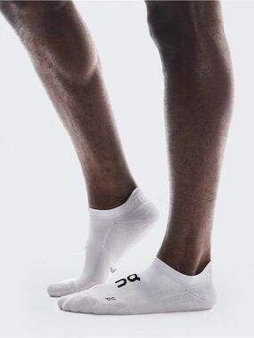 On Running Glacier Low-Cut Athletic No-Show Core Run Sock Low 2P